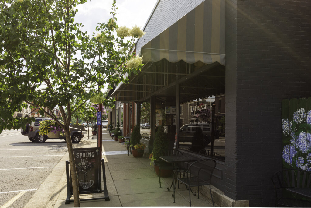 Franklin, Kentucky/USA-May 18, 2019: La Grange Coffee Roasters, a small bistro in downtown Franklin.